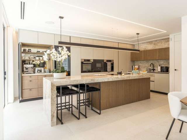 4 Schlafzimmer Villa in Nueva Andalucía