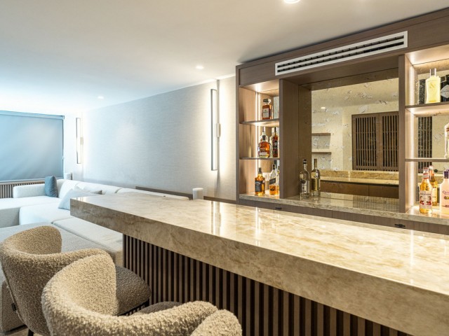 4 Schlafzimmer Villa in Nueva Andalucía