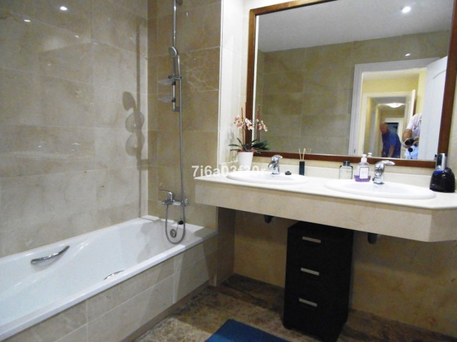 3 Schlafzimmer Apartment in San Pedro de Alcántara