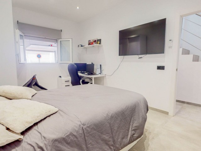 4 Bedrooms Villa in Benahavís