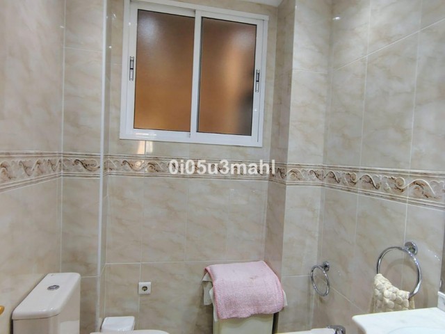 4 Bedrooms Apartment in Málaga
