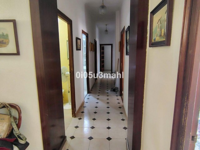 4 Bedrooms Apartment in Málaga