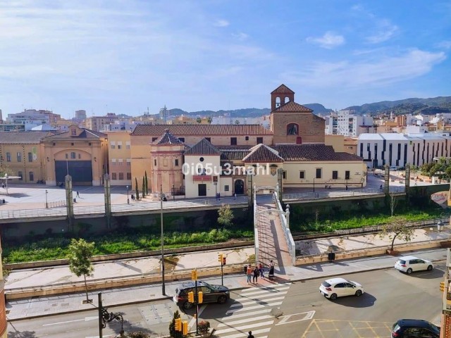 4 Bedrooms Apartment in Málaga
