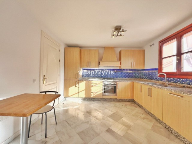 Maison mitoyenne avec 3 Chambres  à Benahavís