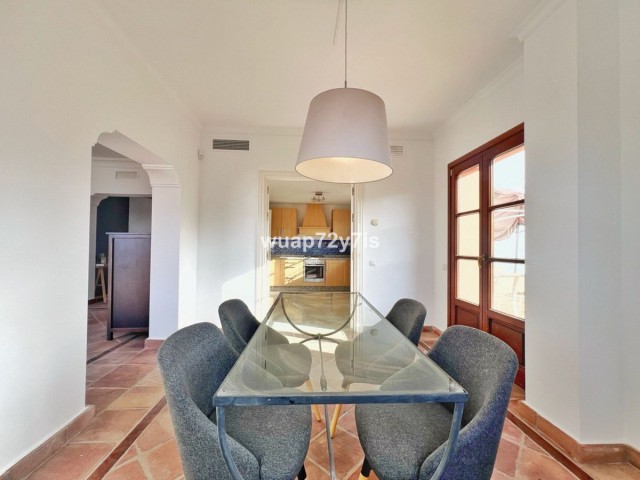 3 Makuuhuoneen Rivitalo Benahavís