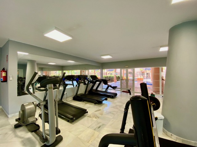 Apartment, Hacienda del Sol, R5130697