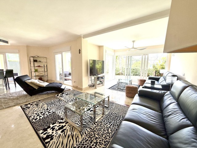 4 Makuuhuoneen Rivitalo La Quinta