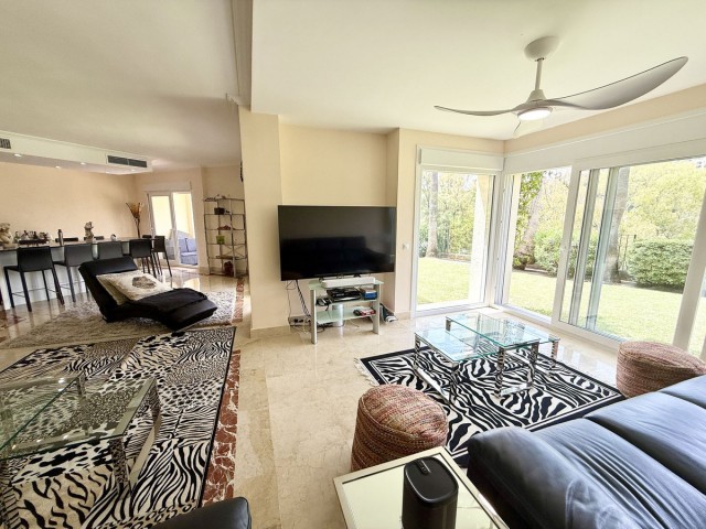 4 Makuuhuoneen Rivitalo La Quinta