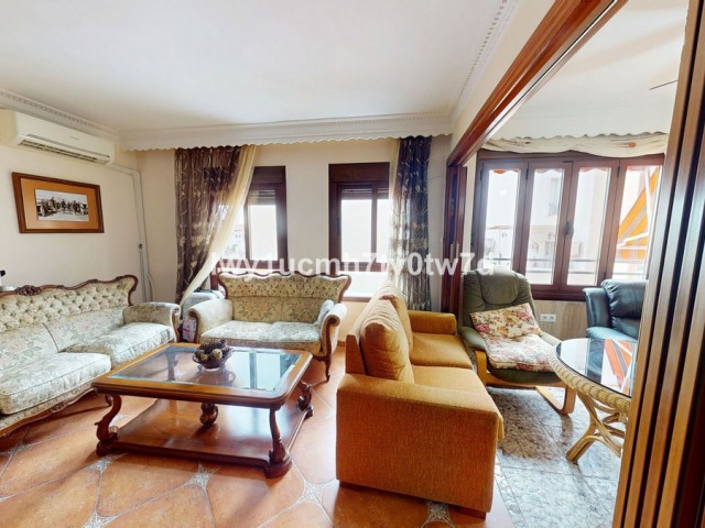 4 Schlafzimmer Apartment in Málaga Centro