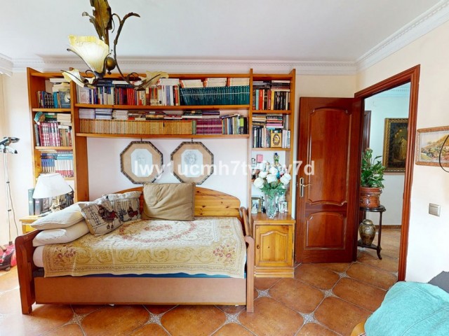 4 Schlafzimmer Apartment in Málaga Centro