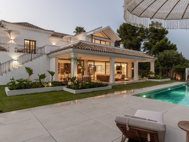 5 Slaapkamer Villa in Atalaya