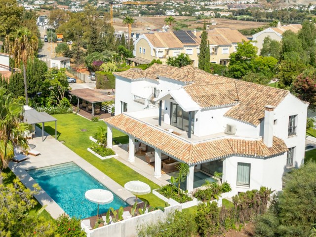 5 Slaapkamer Villa in Atalaya