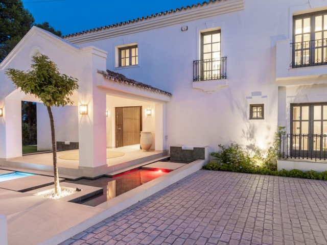5 Slaapkamer Villa in Atalaya