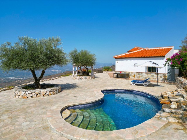 3 Slaapkamer Villa in Arenas