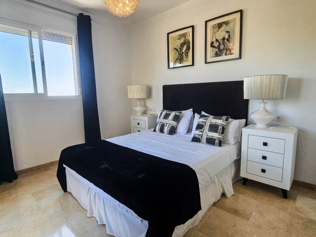 4 Bedrooms Villa in La Duquesa