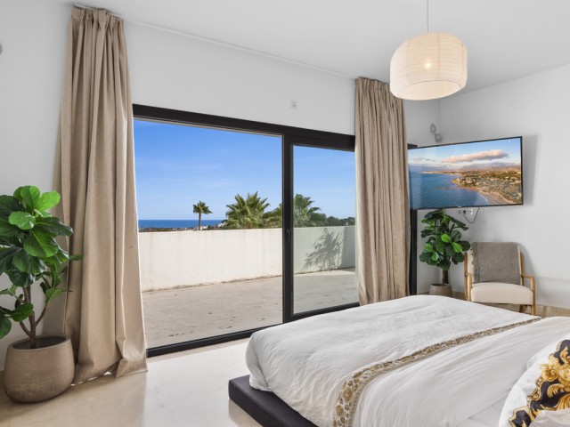 Villa con 4 Dormitorios  en Benahavís