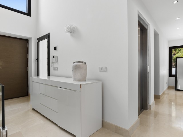 4 Sovrums Villa i Benahavís