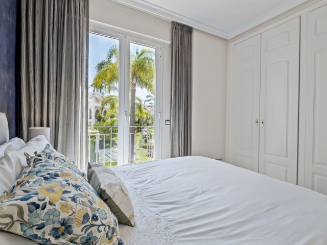4 Schlafzimmer Reihenhaus in Bahía de Marbella