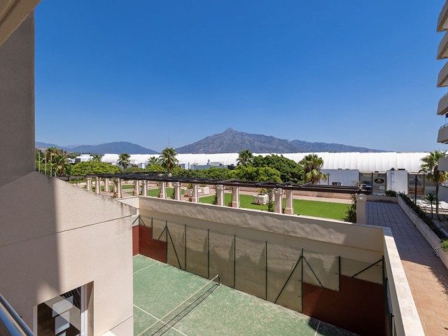 3 Bedrooms Apartment in Puerto Banús
