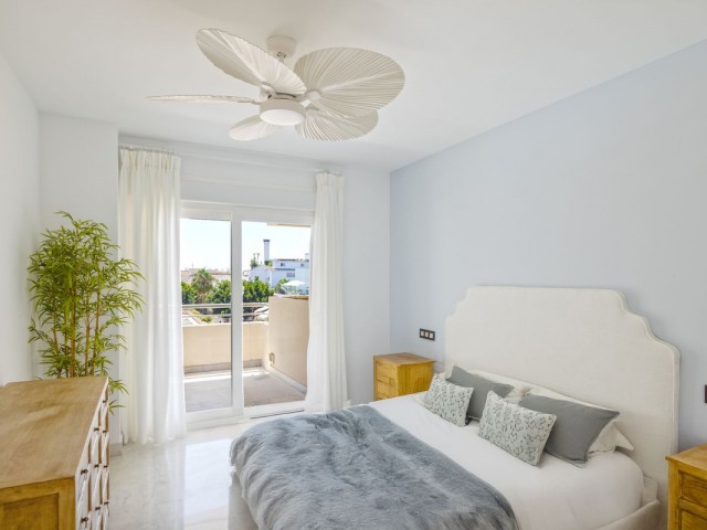 3 Bedrooms Apartment in Puerto Banús