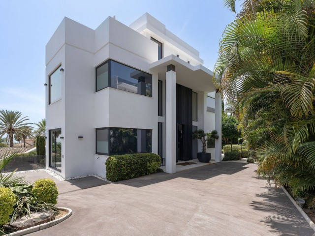 5 Slaapkamer Villa in Nagüeles