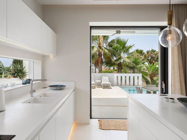 5 Bedrooms Villa in Nagüeles
