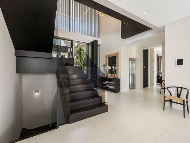 5 Bedrooms Villa in Nagüeles