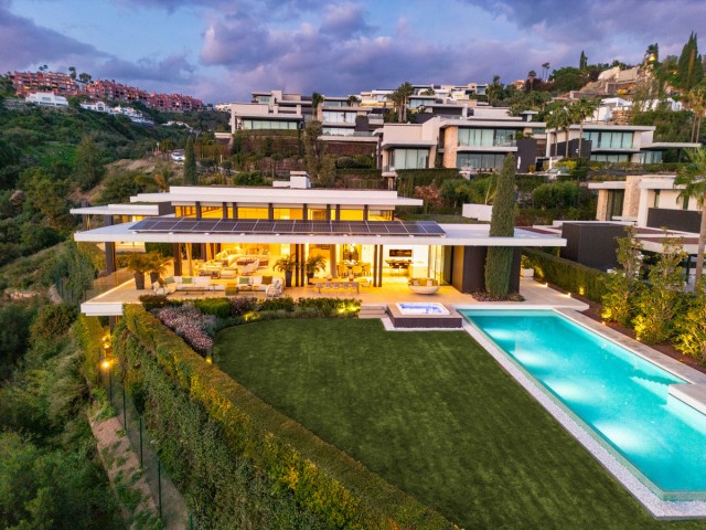 Villa avec 6 Chambres  à La Quinta