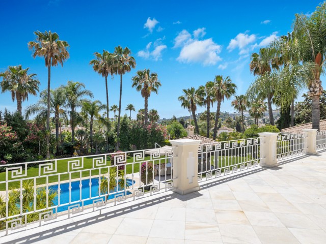 6 Slaapkamer Villa in Nueva Andalucía