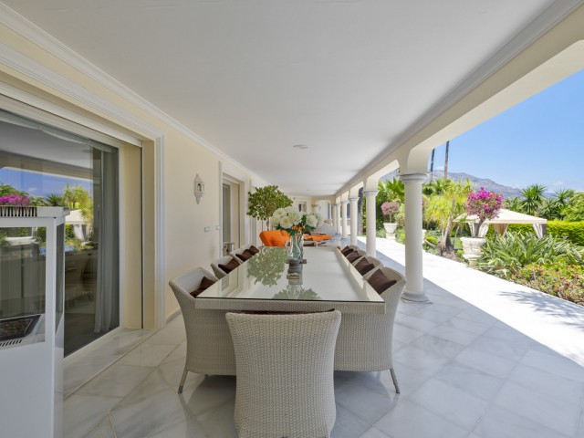 6 Slaapkamer Villa in Nueva Andalucía