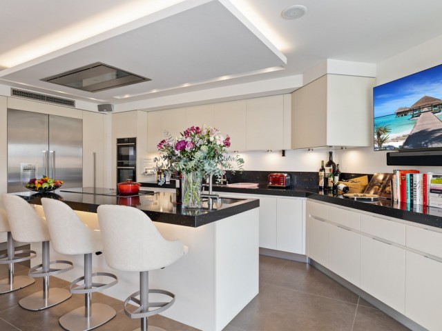 6 Slaapkamer Villa in Nueva Andalucía