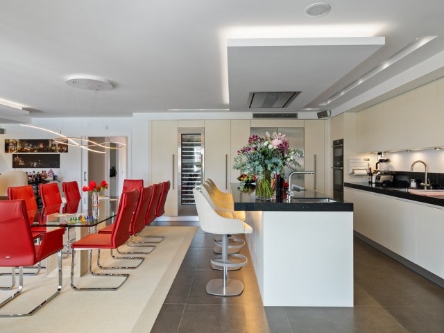 6 Slaapkamer Villa in Nueva Andalucía