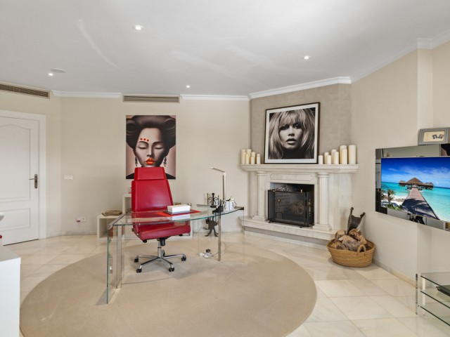 6 Slaapkamer Villa in Nueva Andalucía