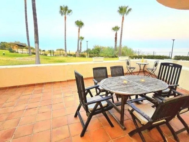 3 Bedrooms Apartment in Estepona