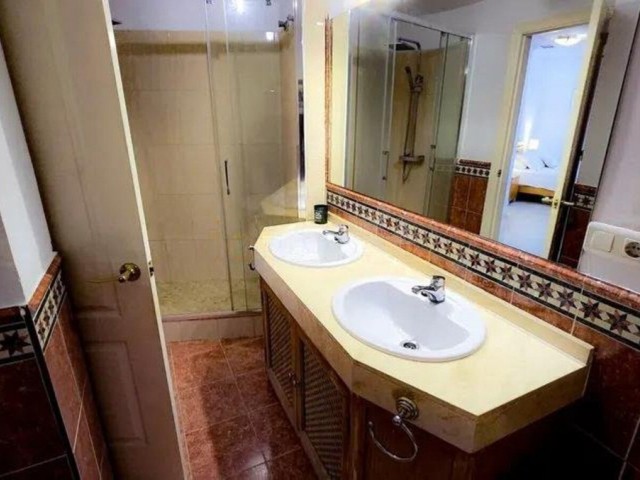 3 Bedrooms Apartment in Estepona