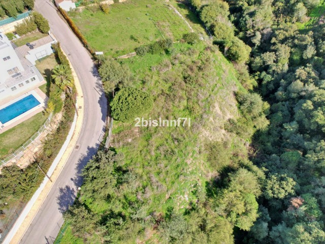  Terreno en Elviria
