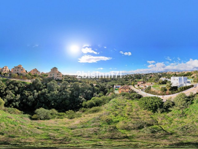 Terreno en Elviria