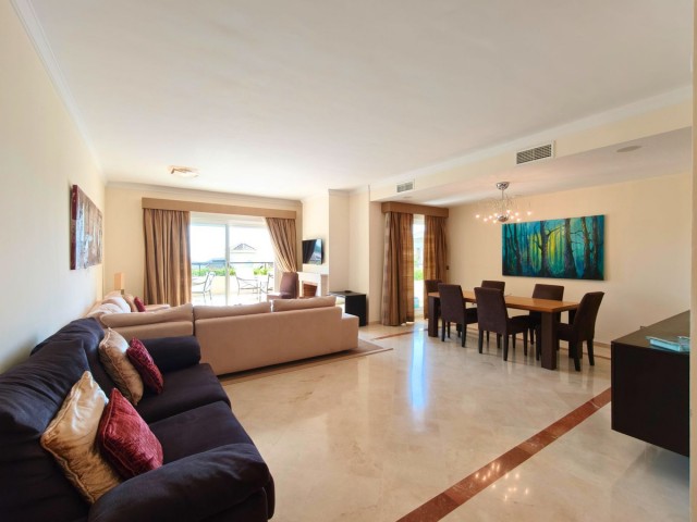 3 Schlafzimmer Apartment in San Roque Club