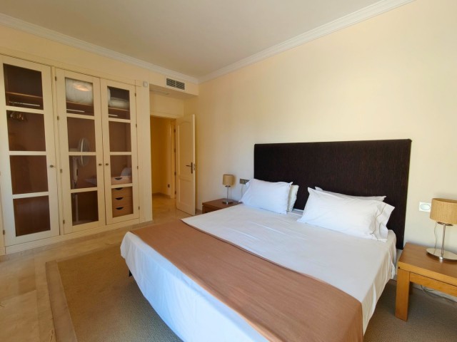 3 Schlafzimmer Apartment in San Roque Club