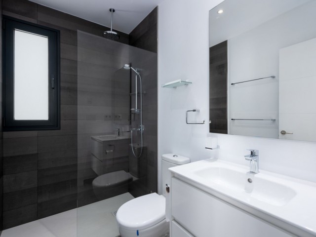 4 Bedrooms Villa in New Golden Mile