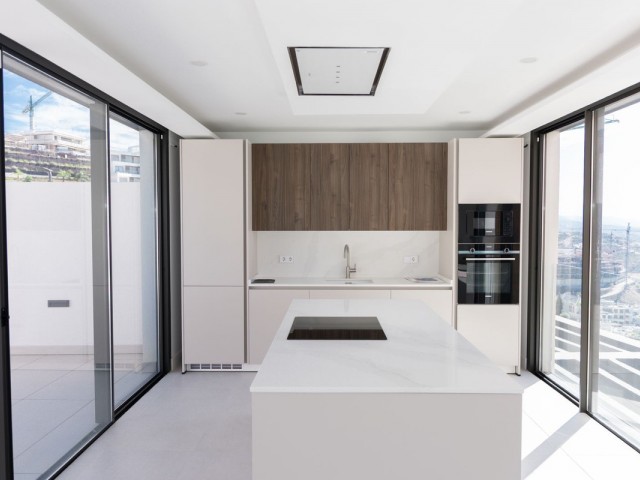 3 Schlafzimmer Reihenhaus in Benahavís