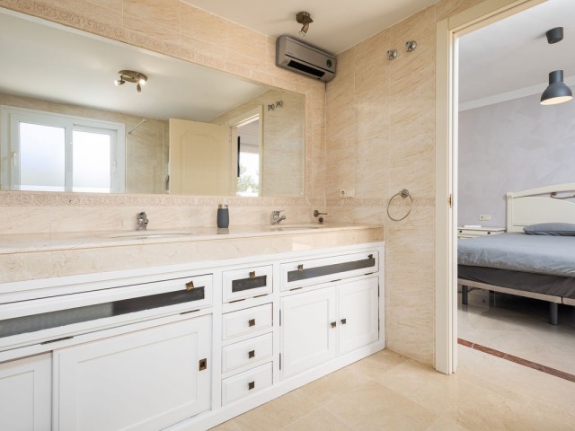 3 Bedrooms Townhouse in Riviera del Sol