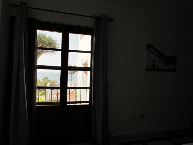 5 Bedrooms Villa in Estepona