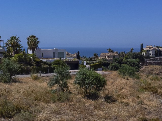  Plot in New Golden Mile