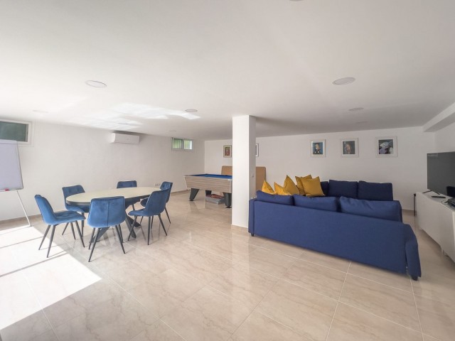 4 Bedrooms Villa in Benalmadena