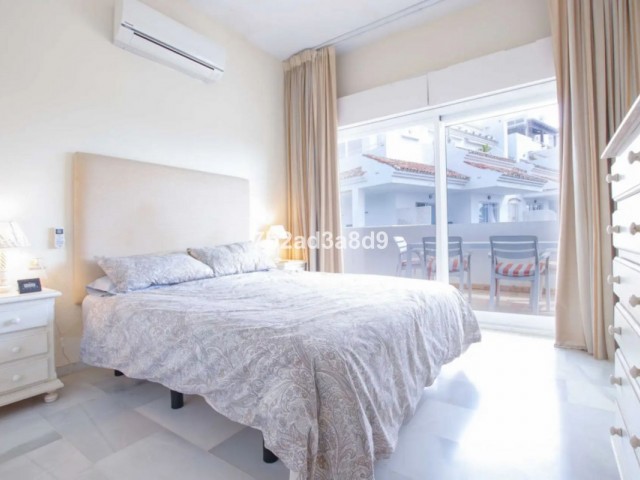 2 Bedrooms Apartment in Nueva Andalucía