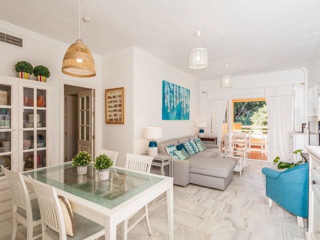 Apartment, Cabopino, R5138635