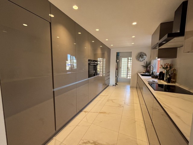Penthouse in Estepona
