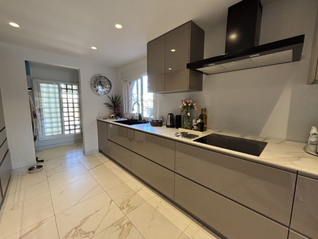 Penthouse in Estepona