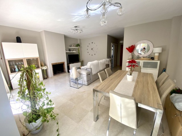 3 Slaapkamer Rijtjeshuis in Estepona